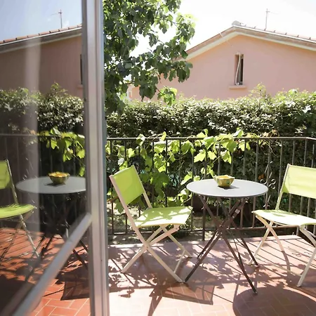 El Sola Spacieux Avec Acces Jardin Et Piscine *